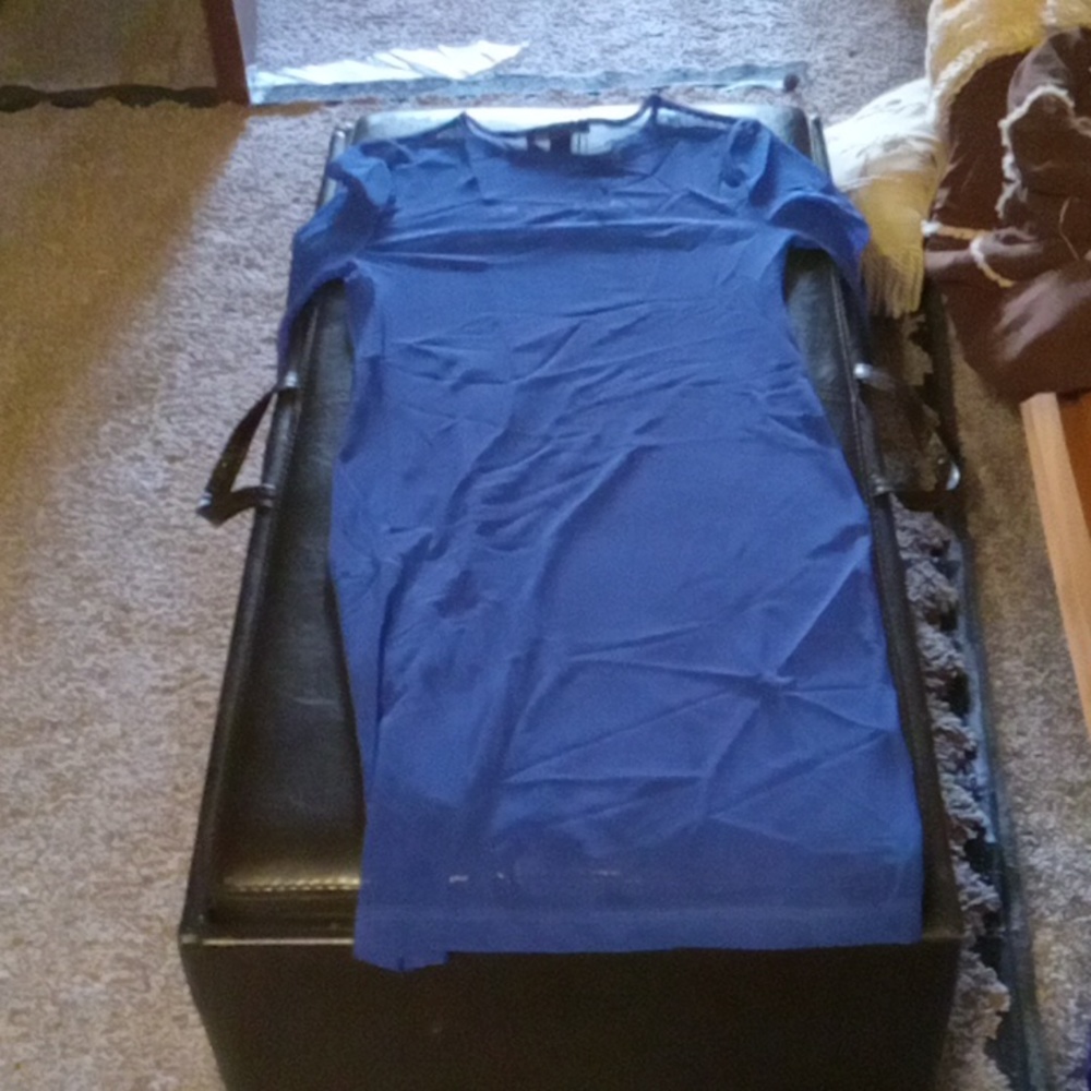 Dress - Picture 3 of 4